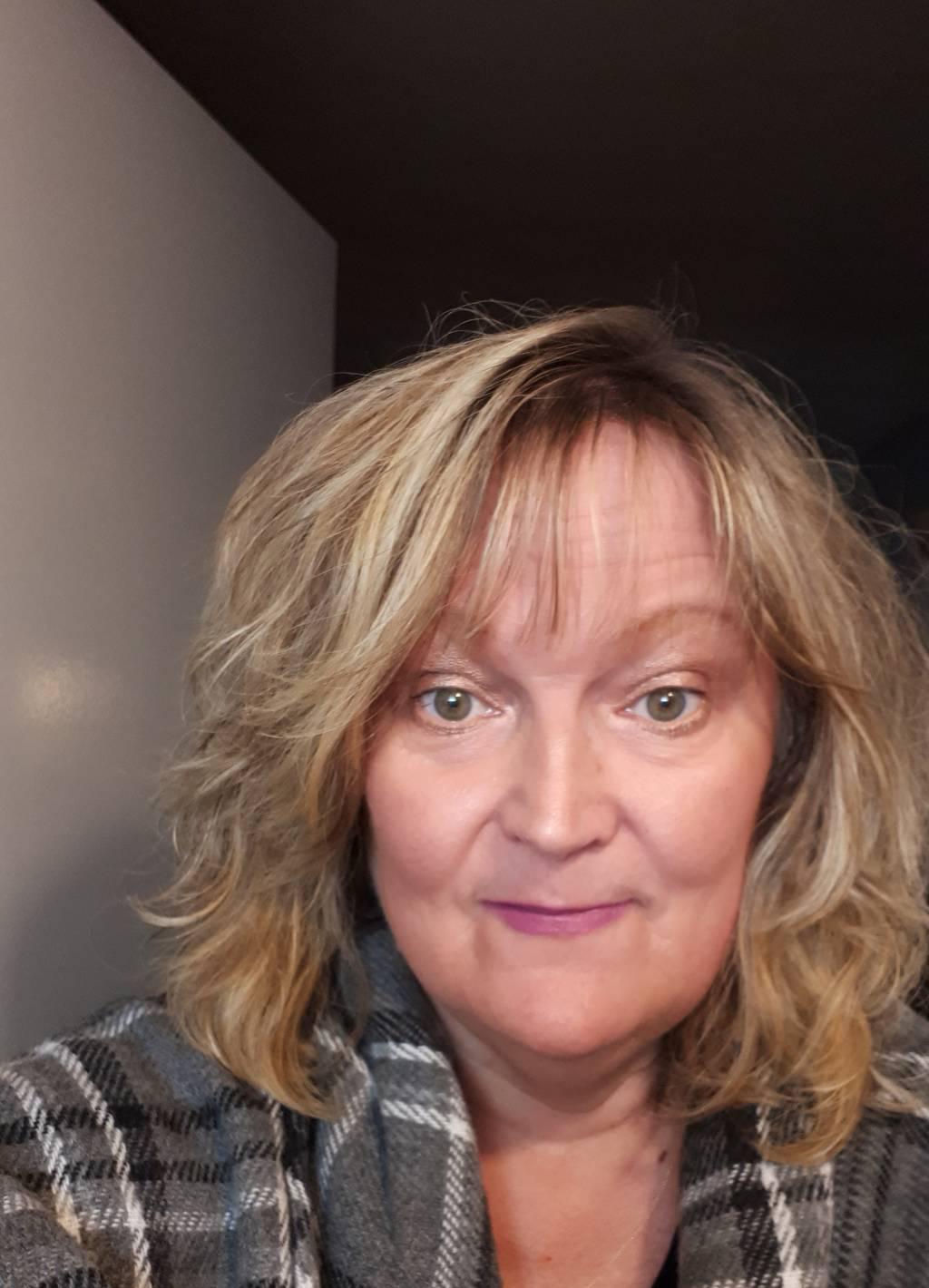HAMILTON SQUIRTER! 3 NITES. 180 2 HR SPECIAL. PREBOOK PLEASE