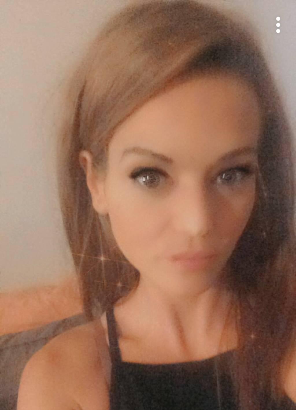 Sexy sweet your very wet plAymate