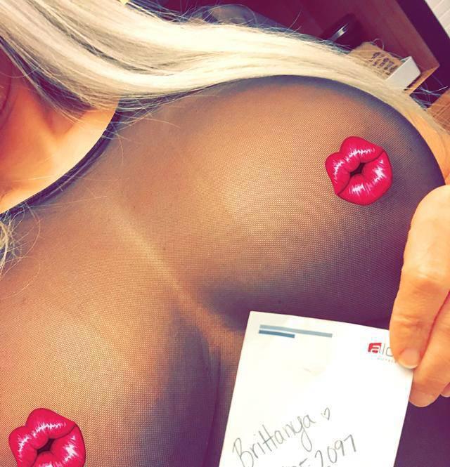 New in town! Upscale Blonde Playmate! Let me pleasure you!