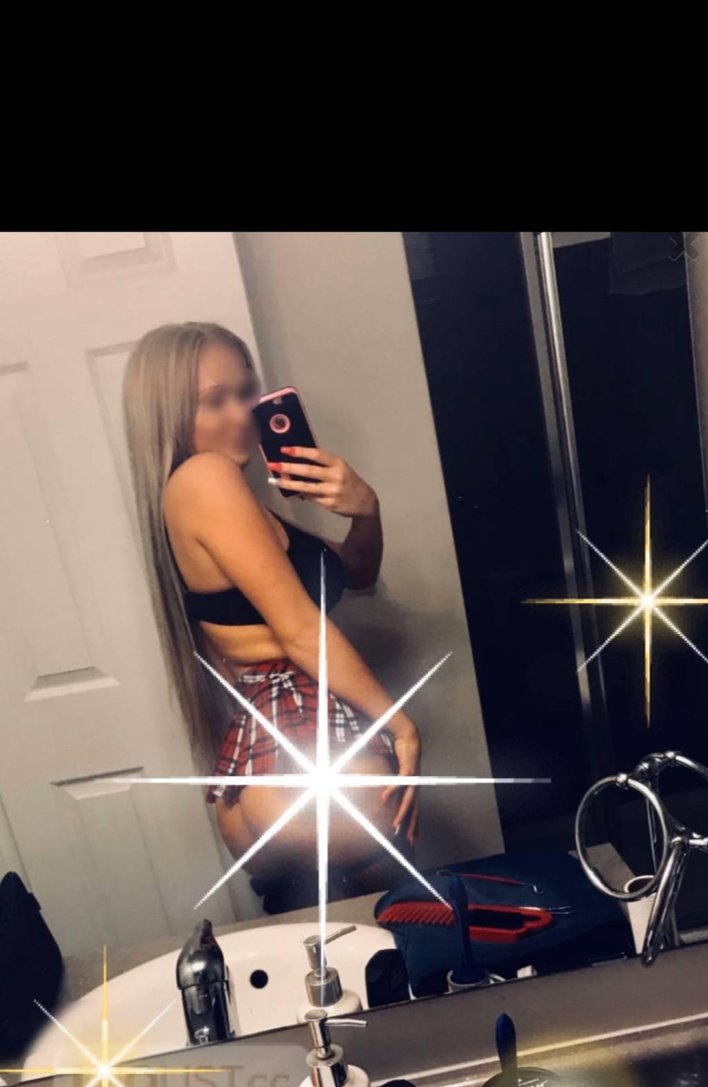 IM BACK ♡•ʙʟᴏɴᴅᴇ ʙᴀʙᴇ•♡ ☆ 𝘛𝘰𝘱 𝘰𝘧 𝘵𝘩𝘦 𝘭𝘪𝘯𝘦 ☆✦ღ