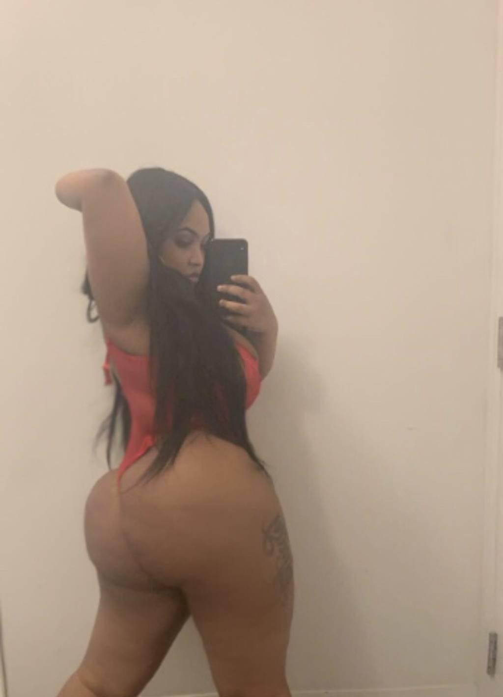 OUTCALLSMIXED BEAUTY WHO LOVES TO PLEASE PARTY DUOS