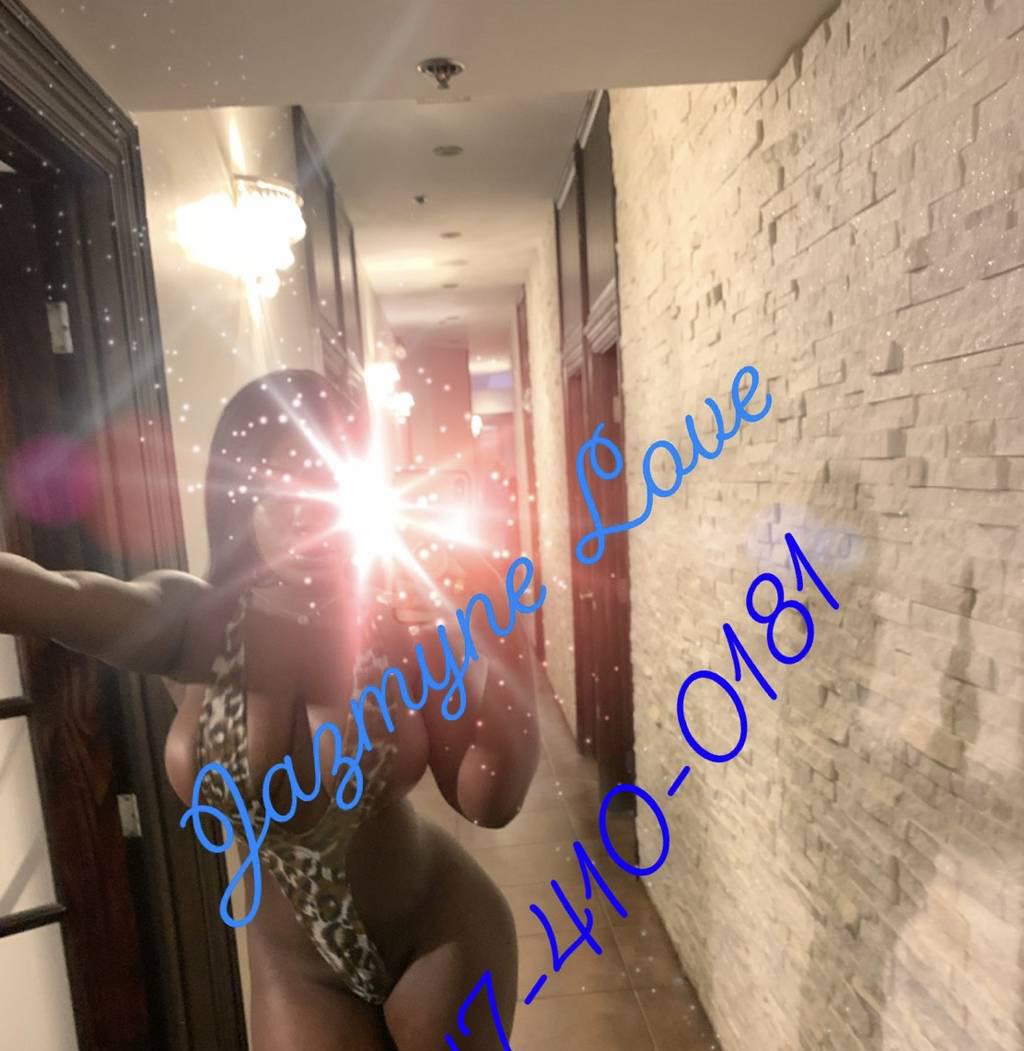 YOUR FAVE IS BACK !ꪮꪀꫀ ꪖꪀᦔ ꪮꪀꪶꪗ 𝗪𝗜𝗟𝗗 ｗ３ｔ & ₮ł₲ⱨ₮ ♡𝒟𝐸𝐸𝒫𝒯𝐻𝑅○𝒜