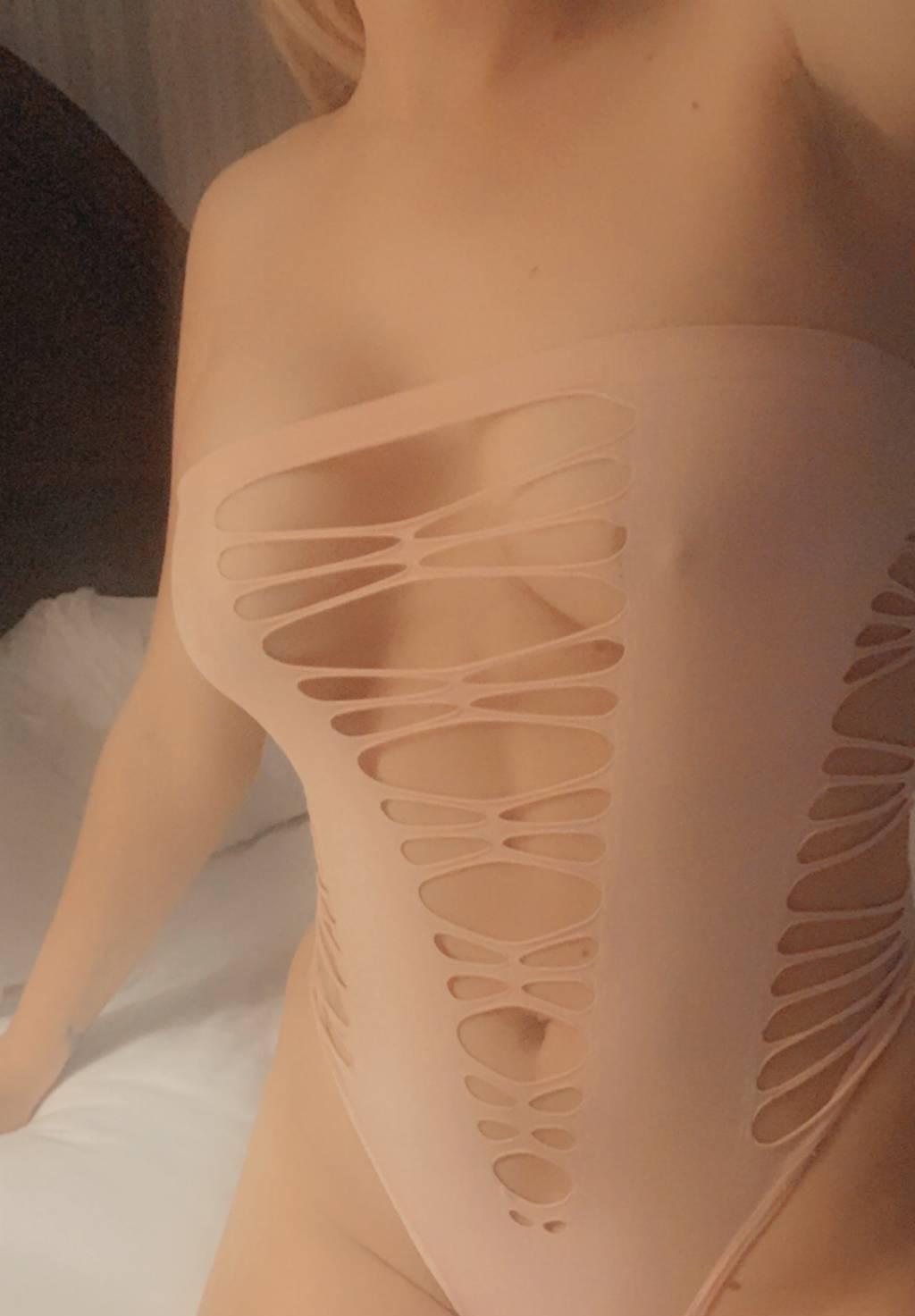 IM BACK ♡•ʙʟᴏɴᴅᴇ ʙᴀʙᴇ•♡ ☆ 𝘛𝘰𝘱 𝘰𝘧 𝘵𝘩𝘦 𝘭𝘪𝘯𝘦 ☆✦ღ