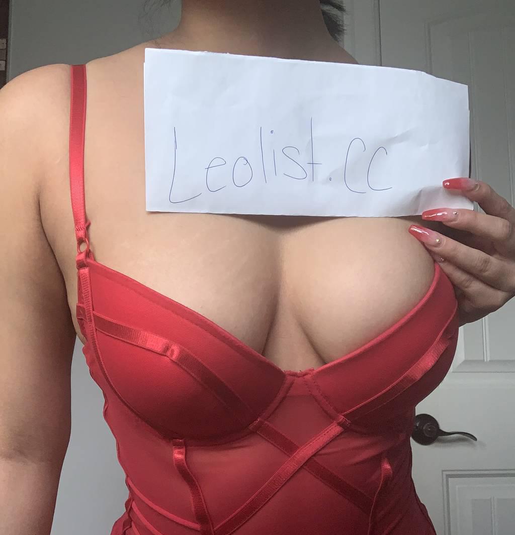 baddie sensuel little girl in town *100% real*incall