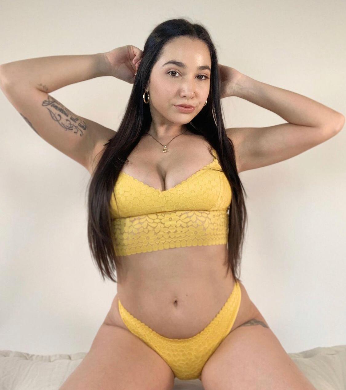 Linda here to pleasure 💋❤️😘