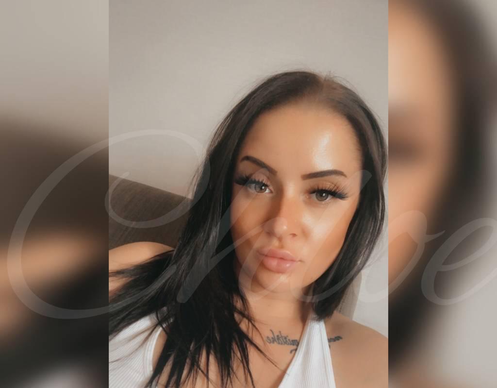 OSHAWA • CHLOE Sexy Brunette Available 24/7 FK ME