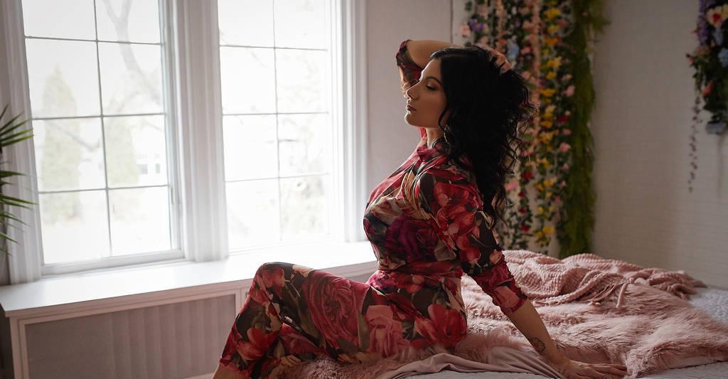 sweet riley- Prairie gem visiting