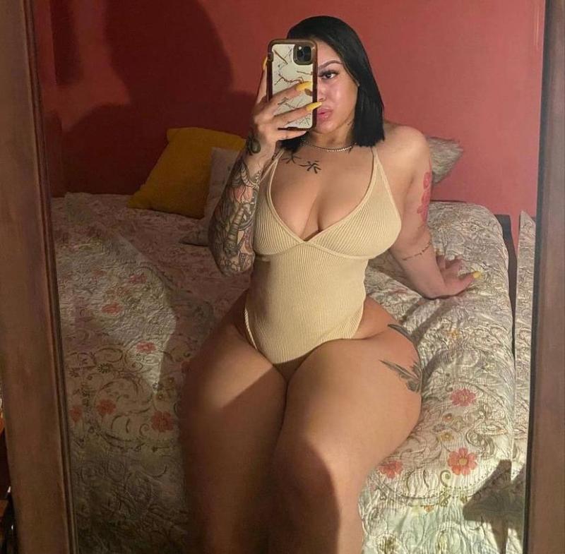 Hi guys💋✦🖐✦💋I am always available for hot deals, text now to hookup